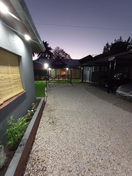 Escala Ezeiza Loft Con Desayuno Apartamento Luis Guillon Exterior foto