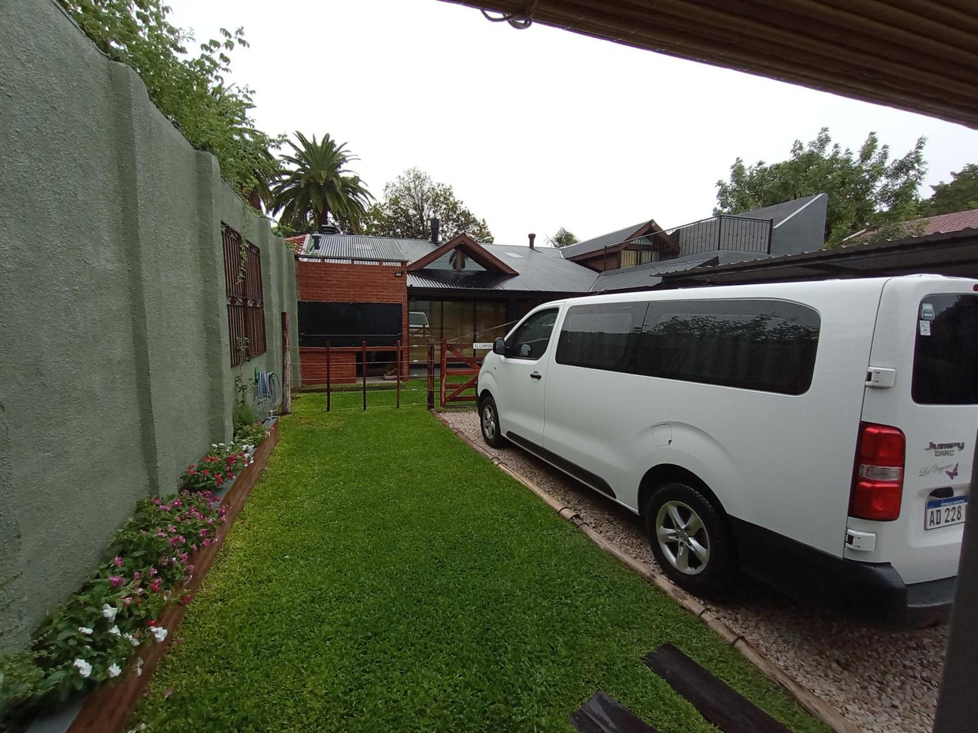 Escala Ezeiza Loft Con Desayuno Apartamento Luis Guillon Exterior foto